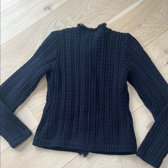 Tahari Blue Cardigan Sweater with Fitted Silhouette - Picture 5 of 9